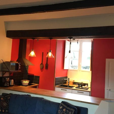 Papilio Bed & Breakfast Montauban-de-Luchon ภายนอก รูปภาพ