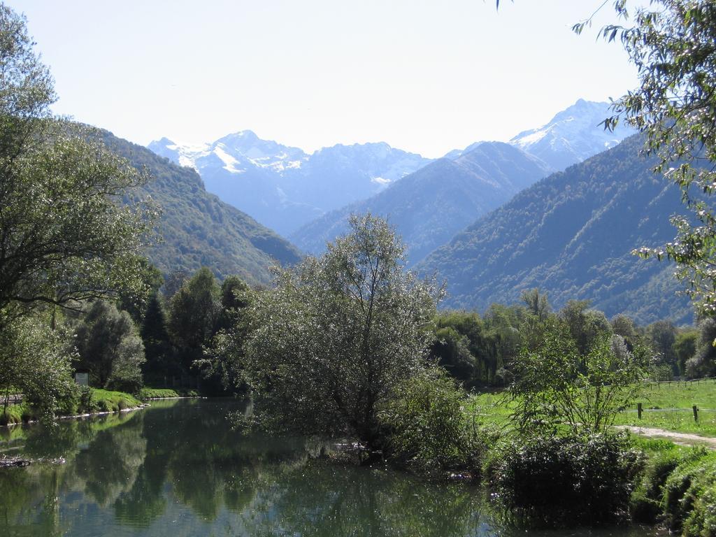Papilio Bed & Breakfast Montauban-de-Luchon ภายนอก รูปภาพ