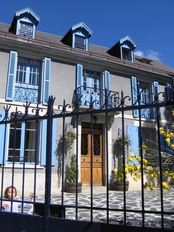 Papilio Bed & Breakfast Montauban-de-Luchon ภายนอก รูปภาพ