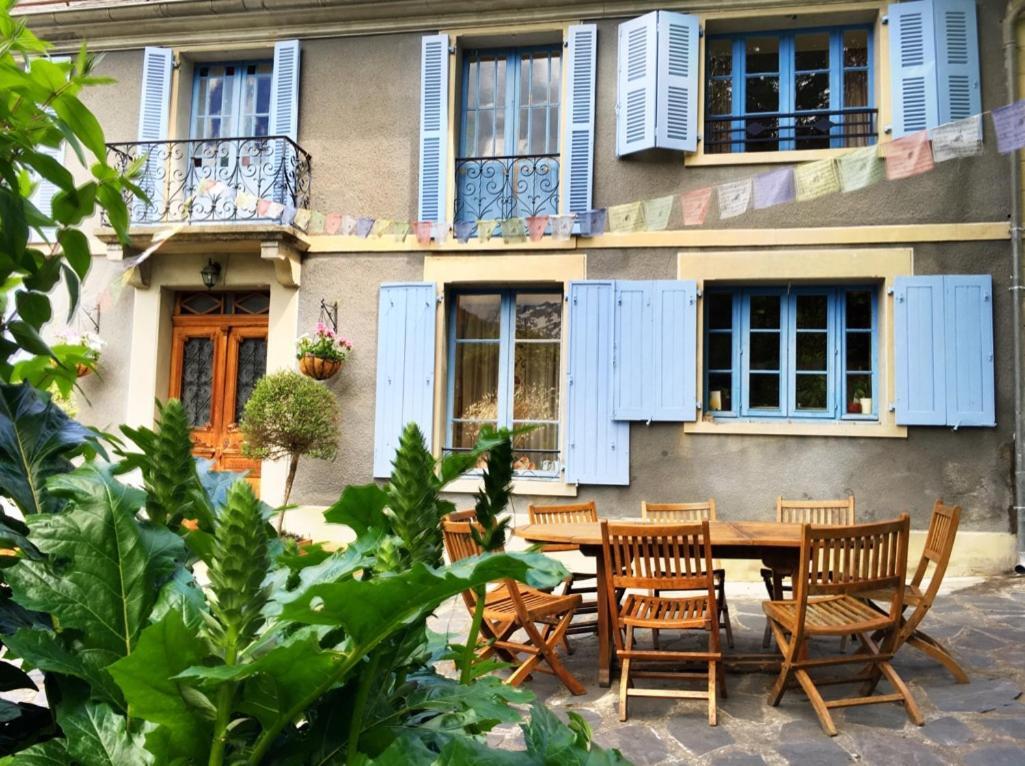 Papilio Bed & Breakfast Montauban-de-Luchon ภายนอก รูปภาพ